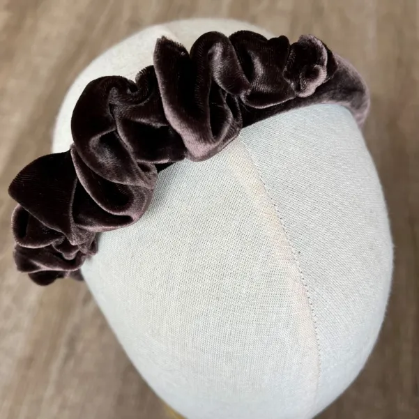 Opaska damska aksamitna, jedwabna brąz taupe.