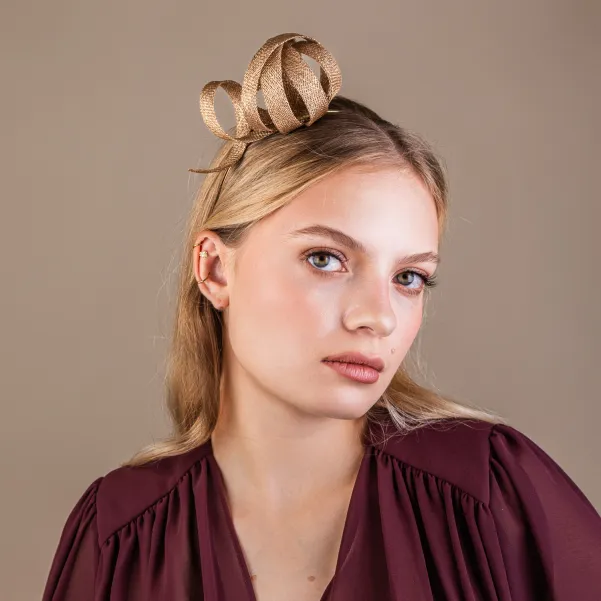 Złota ozdoba do włosów kulka na opasce