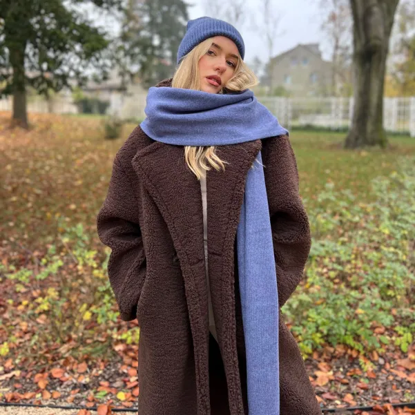 Szal niebieski, długi, ciepły wełna z kaszmirem.