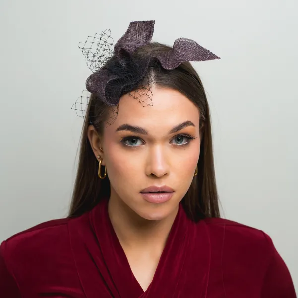 Wytworna ozdoba do włosów nieoczywisty brąz z woalką