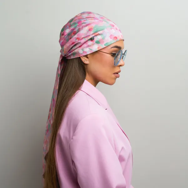 Modowa kwiatowa chusta satynowa z wiązaniem, różowy print.