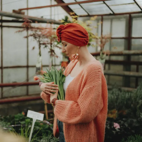 Ozdobny turban bawełniany pomarańczowy.