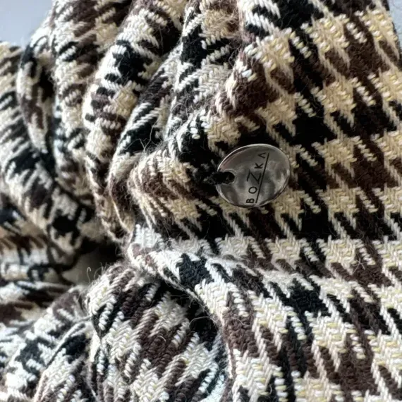 Duża gumka do włosów w beżowo- brązową kratę