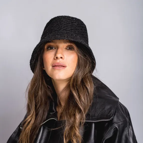 Czarny tweedowy kapelusz bucket