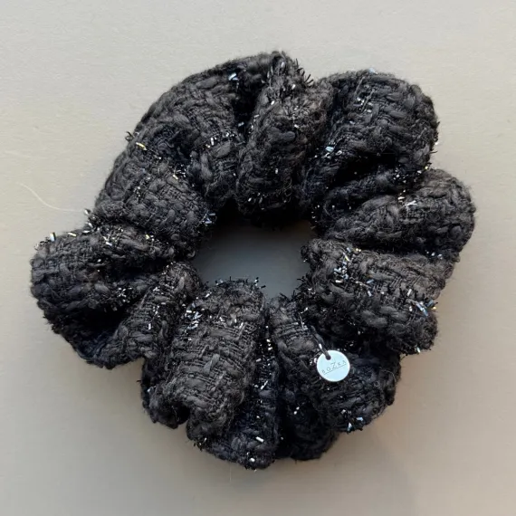 Mała gumka schrunchie czarna z tweedu