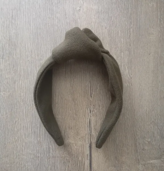 Opaska do włosów z węzłem khaki polska marka.